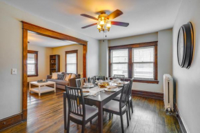 Cozy Minneapolis Apartment, 1 Mi to Downtown!
